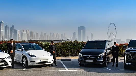 Private Transfers & Car with Driver in Dubai — photo 1