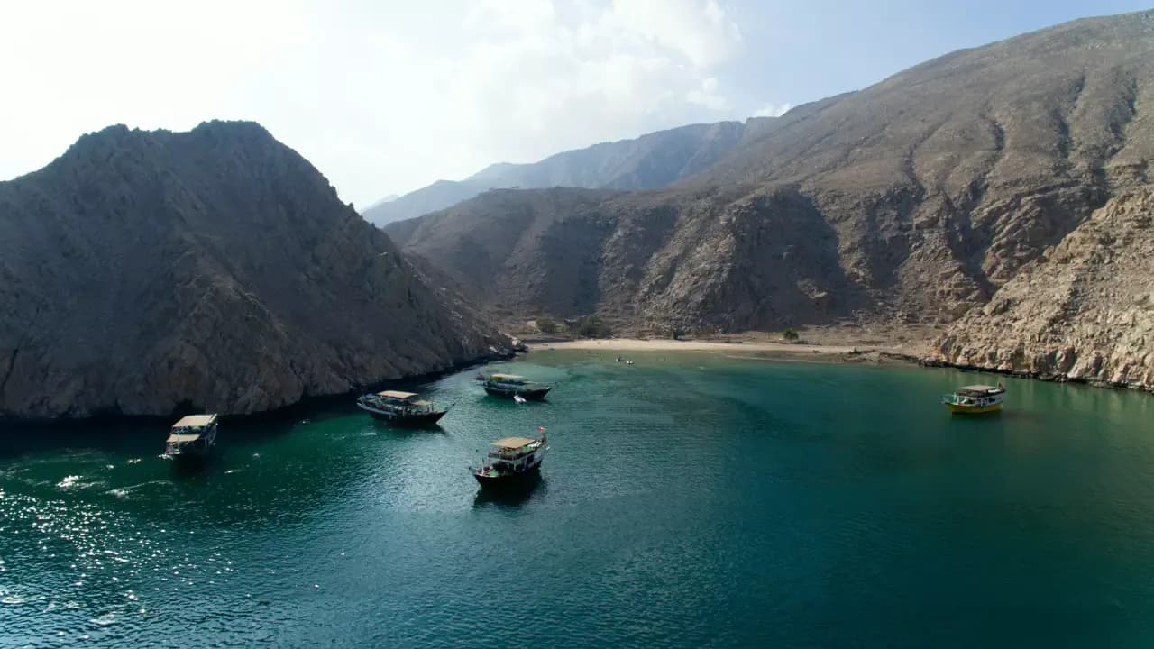 Musandam Day Trip with Dhow Cruise & Snorkelling — photo 6