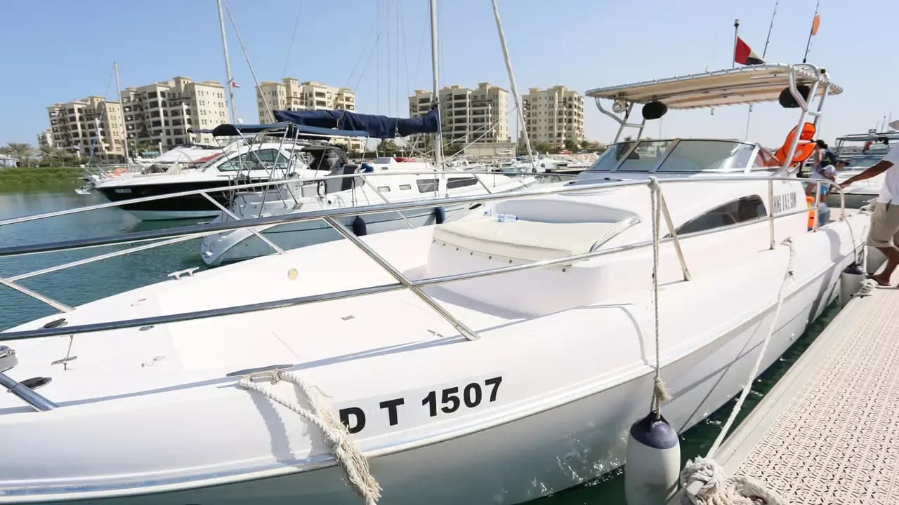 Private Deep Sea Fishing Trip in Dubai — photo 4