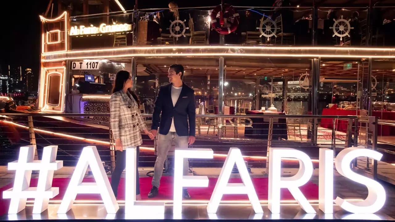 Dubai Water Canal Dhow Dinner Cruise — photo 4
