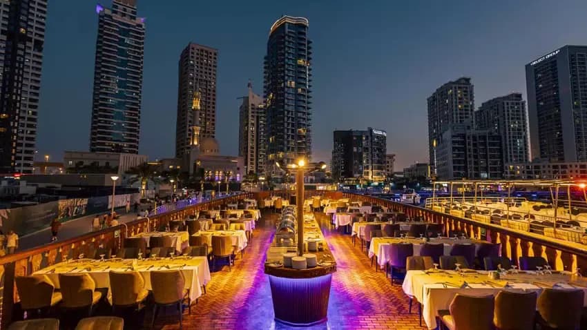 Alexandra Dhow Dinner Cruise in Dubai Marina — photo 4