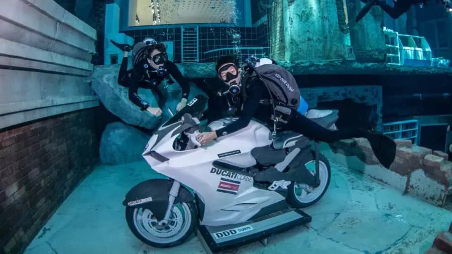 Deep Dive Dubai – Snorkelling & Scuba Diving — photo 5