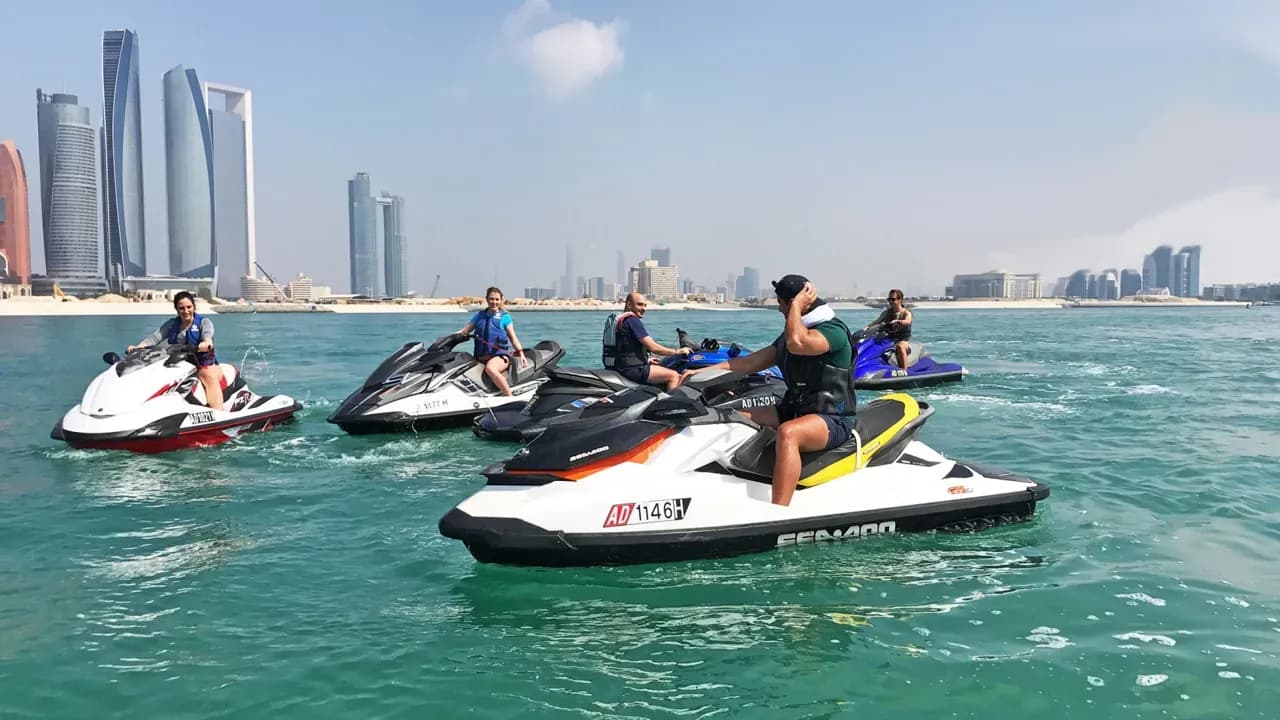 Jet Ski Ride on the Abu Dhabi Corniche — photo 3