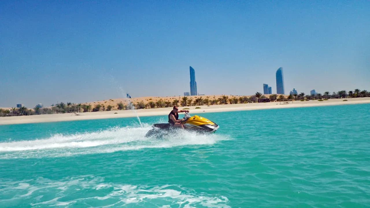 Jet Ski Ride on the Abu Dhabi Corniche — photo 6