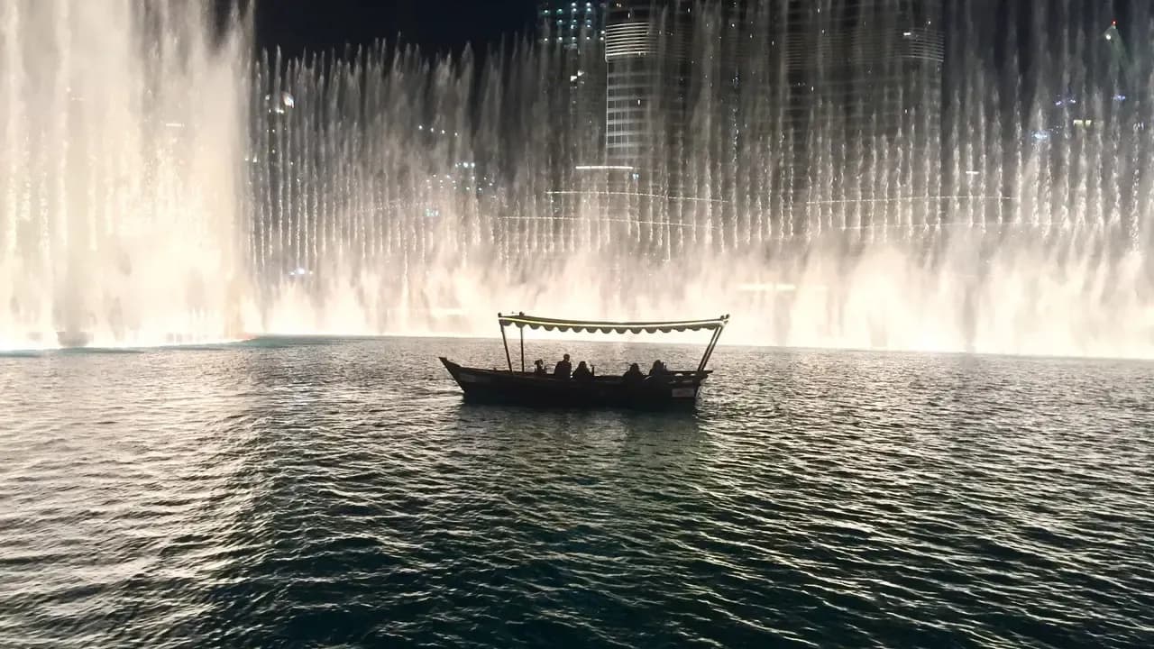 Dubai Fountain Lake Ride (Abra Boat) — photo 3