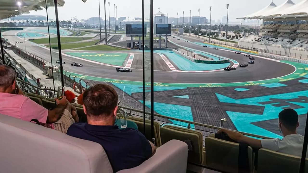 Formula 1 Abu Dhabi Grand Prix 2026 Tickets (4–6 December) — photo 3